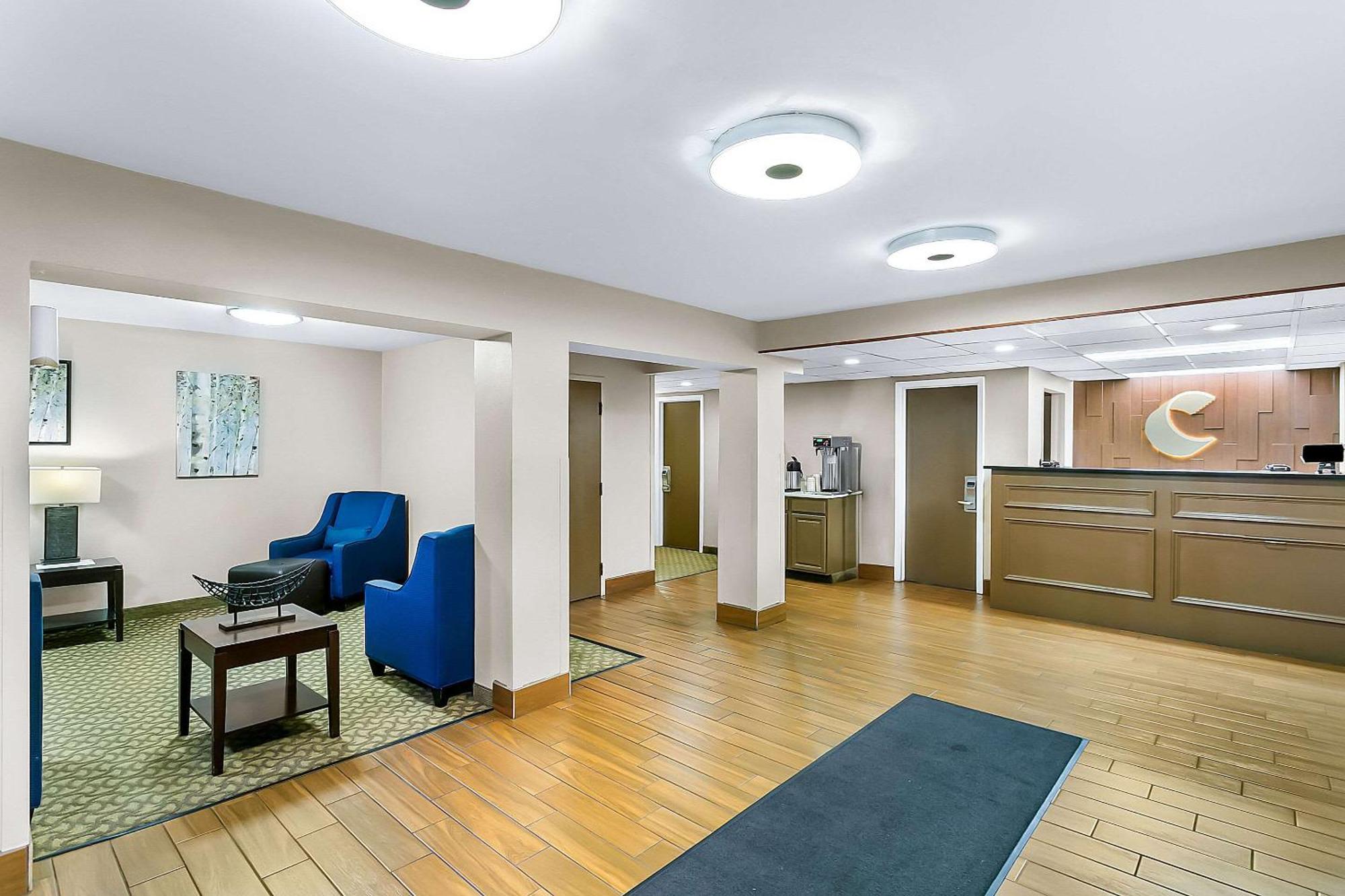 Comfort Inn Red Horse Frederick Buitenkant foto